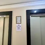 Apto A Poucos Mts Da Praia De Camboriu