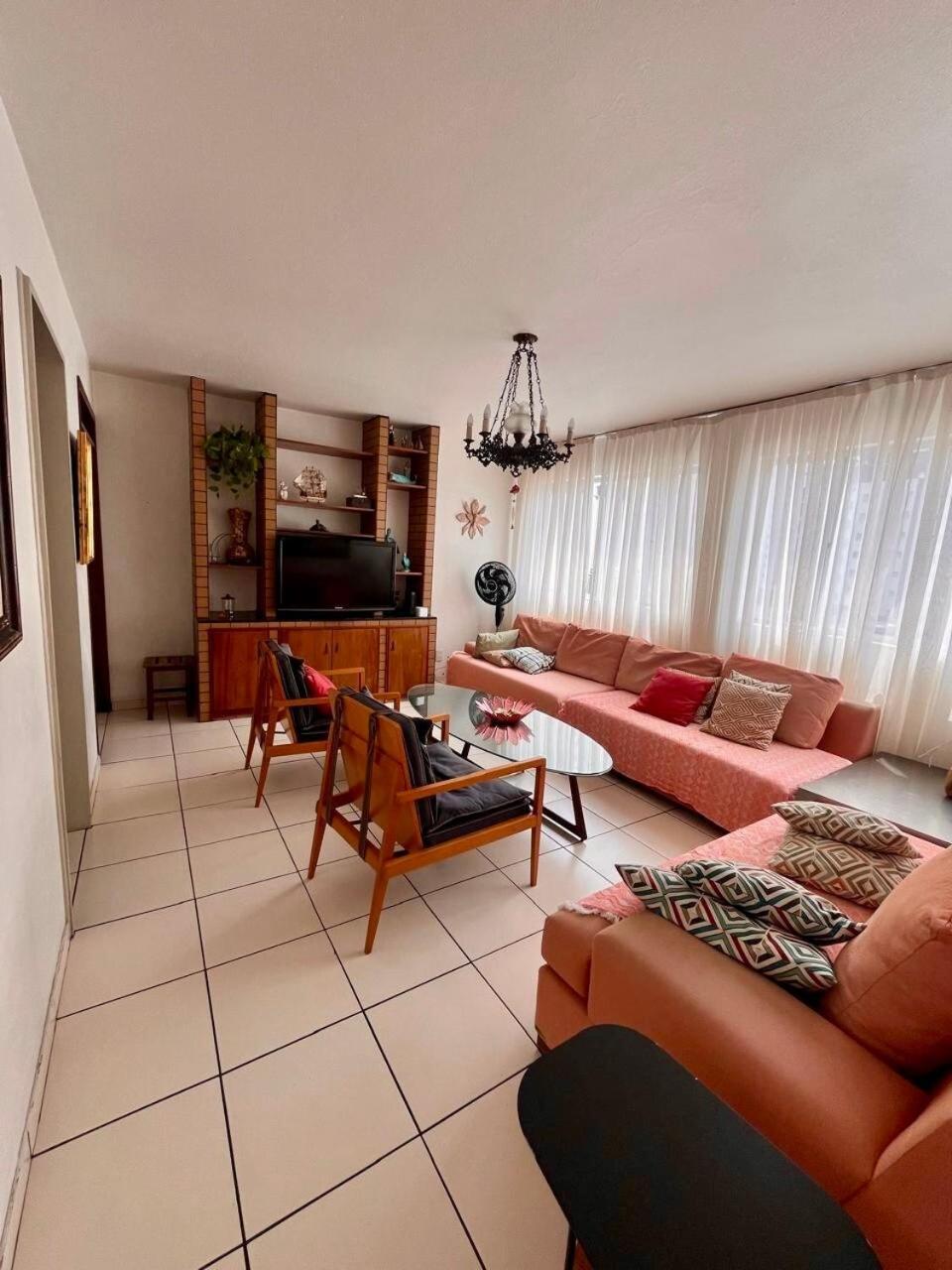 Apto A Poucos Mts Da De Camboriu * Balneario Camboriu